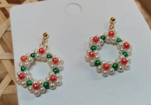 Pearl drop earrings